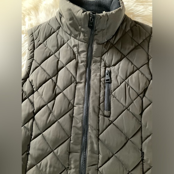 TWO ⭐️ FOR ONE PRICE - Picture 5 of 13